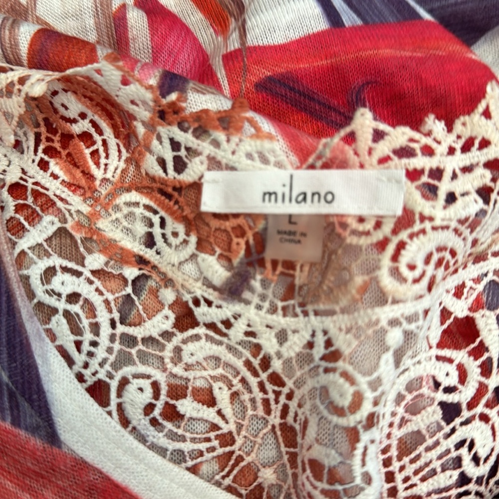 Milano Large Floral Print Short Sleeve Lace Top - Picture 7 of 8